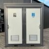Sanitärcontainer mit WC und Dusche