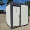 Sanitärcontainer mit WC und Dusche