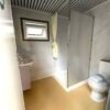 Sanitärcontainer mit WC und Dusche